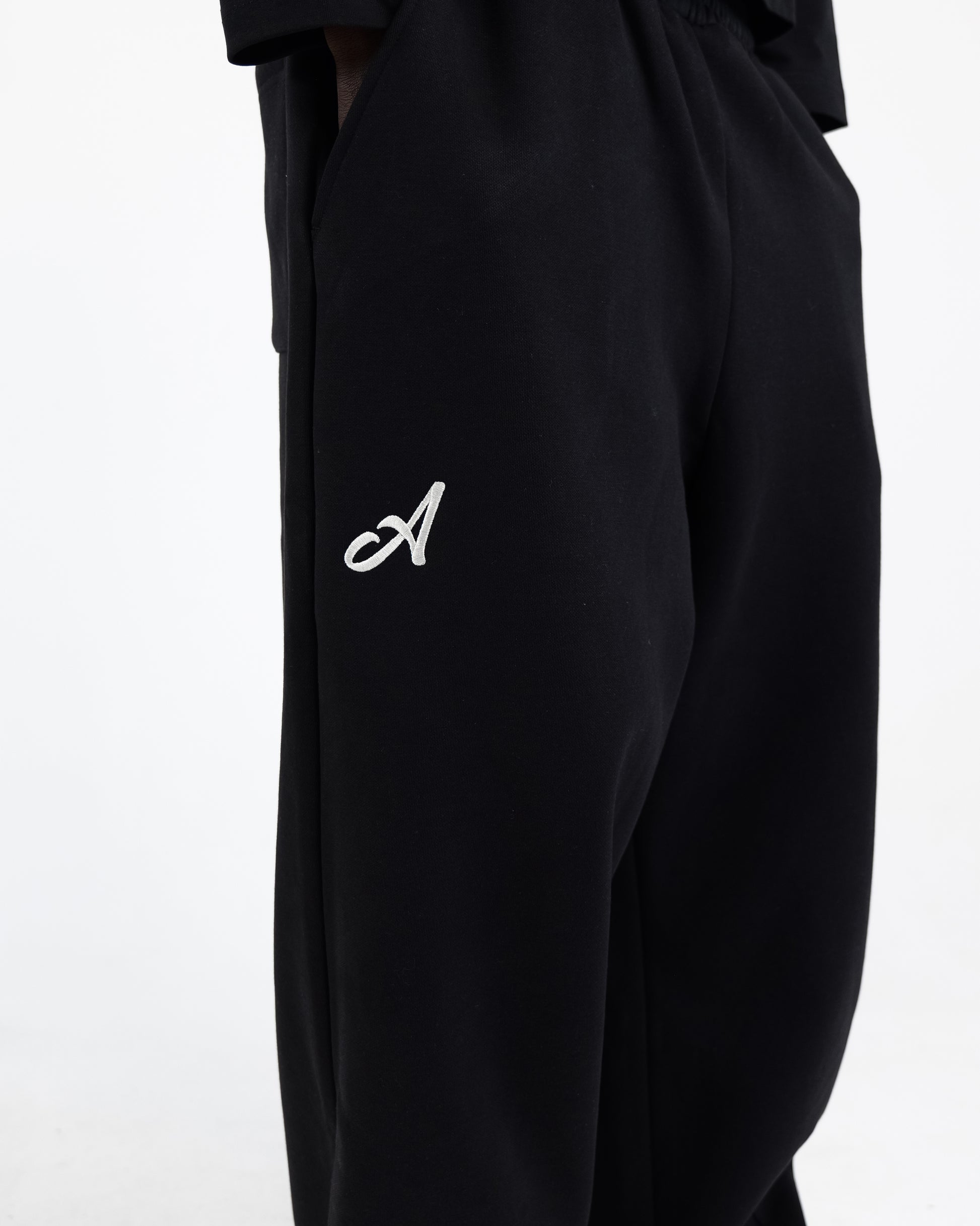 AIDEE SWEATPANTS - BLACK